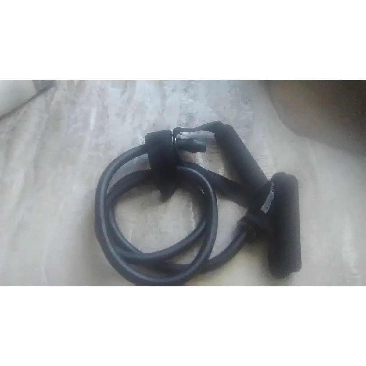 Elástico tubular de resistência preto com alças